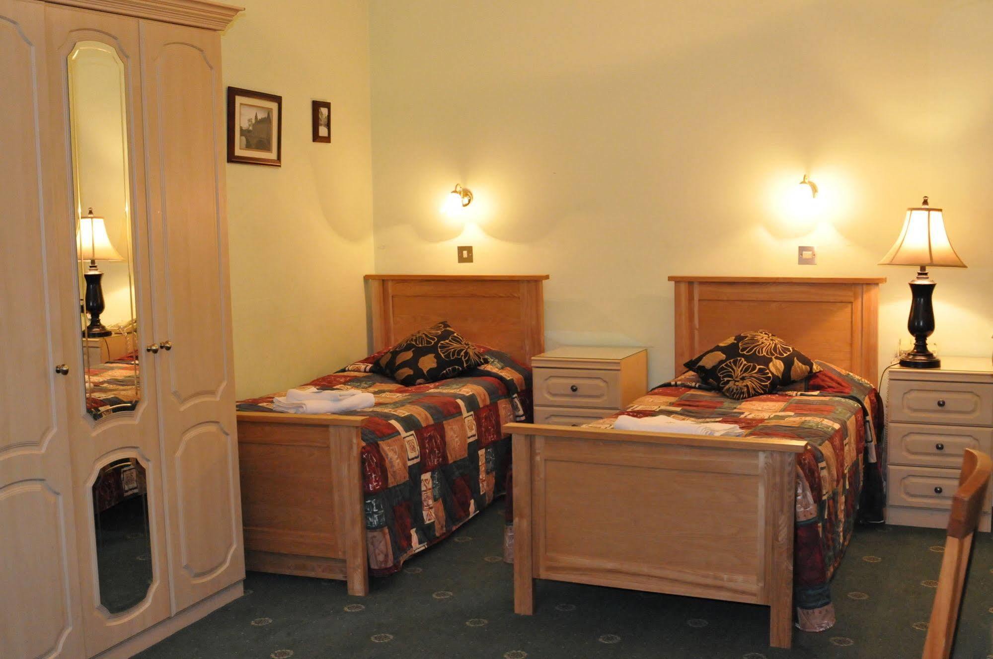 Oyo Ridgeway Hotel Chingford Ngoại thất bức ảnh