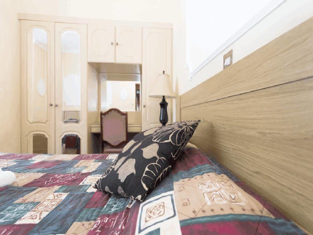 Oyo Ridgeway Hotel Chingford Ngoại thất bức ảnh