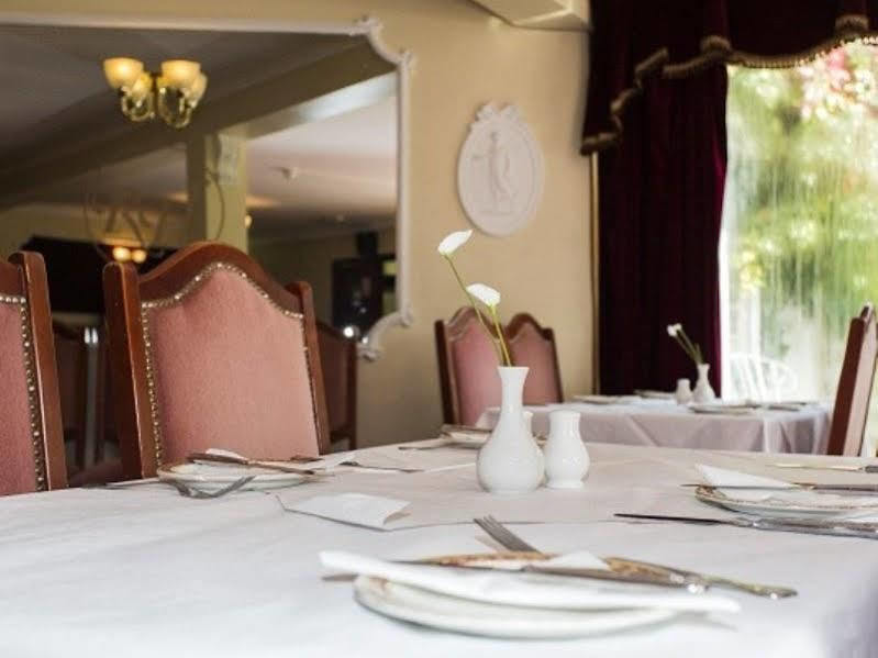 Oyo Ridgeway Hotel Chingford Ngoại thất bức ảnh